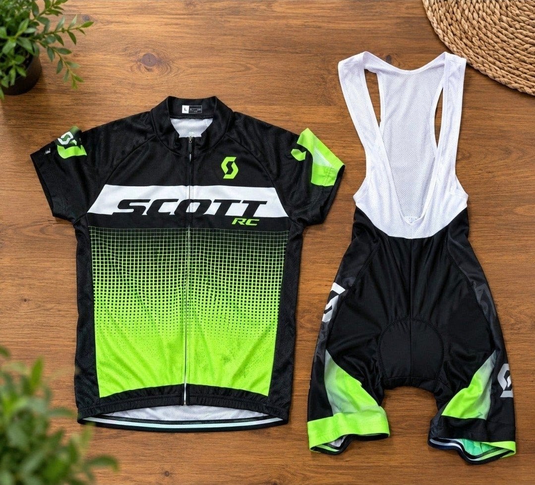 Ensemble de vêtements de vélo de montagne SCOTT RC

Kit comp, Vélos & Vélomoteurs, Neuf, Sous-vêtement, Enlèvement, L