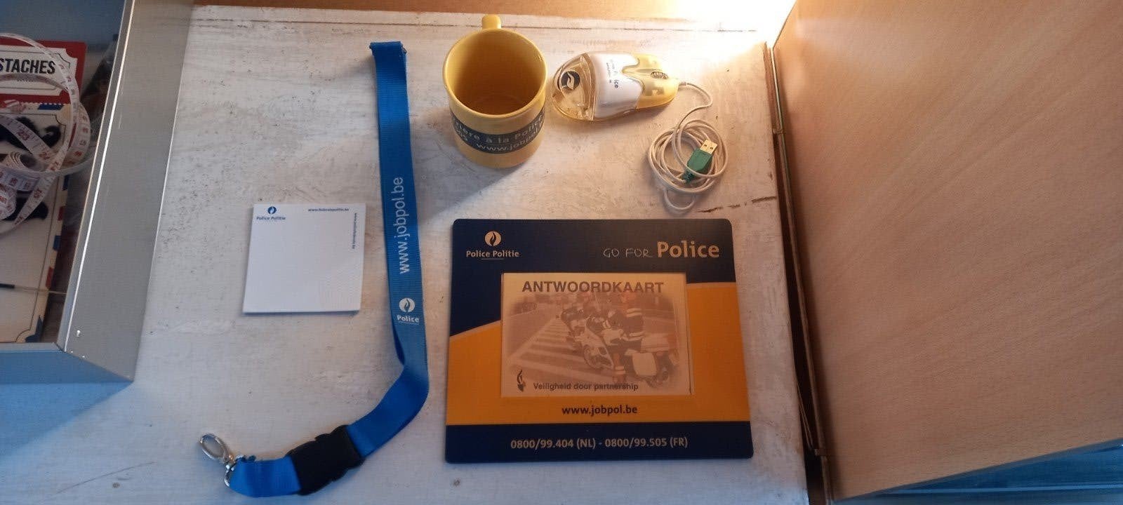 gendarmerie police lot, Enlèvement ou Envoi, Gendarmerie, Emblème ou Badge