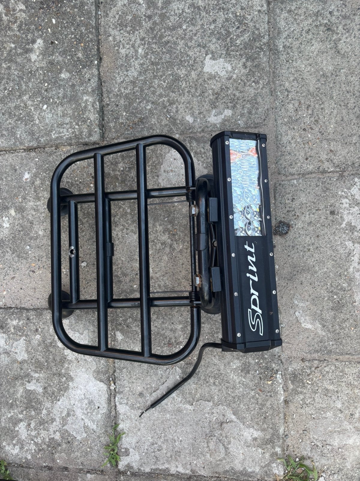 Led bar met voorklapdrager vespa sprint, Vélos & Vélomoteurs, Enlèvement ou Envoi, Comme neuf, Vespa