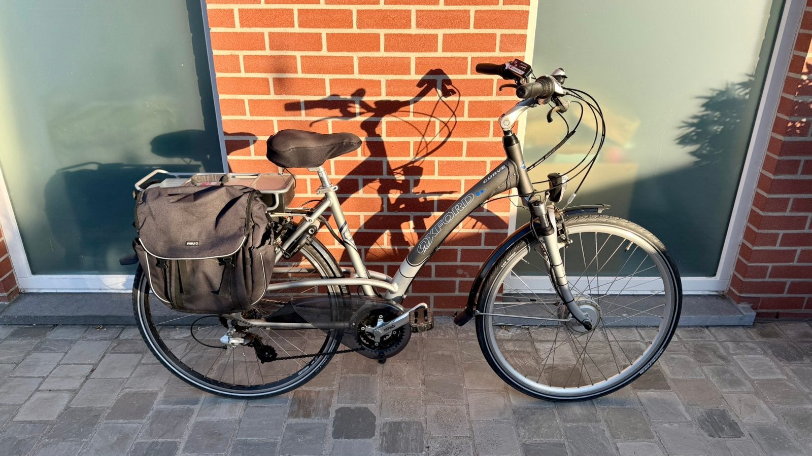 Oxford elektrische damesfiets, Fietsen en Brommers, Fietsen | Dames | Omafietsen, Ophalen, Zo goed als nieuw, Versnellingen