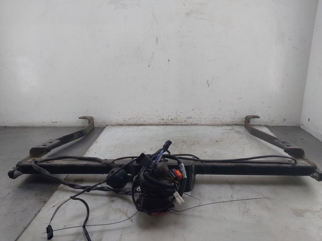 TREKHAAK Renault Trafic (1FL / 2FL / 3FL / 4FL) (01-2014/-), Auto-onderdelen, Dhr. J. Ham, Gebruikt, Renault, Administratie@autoham.nl