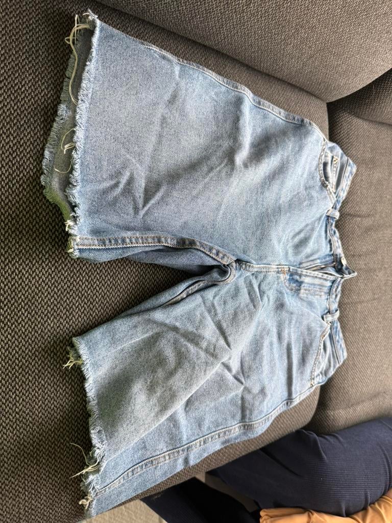 Short en jean, Enlèvement ou Envoi, Comme neuf, Bleu, W30 - W32 (confection 38/40)