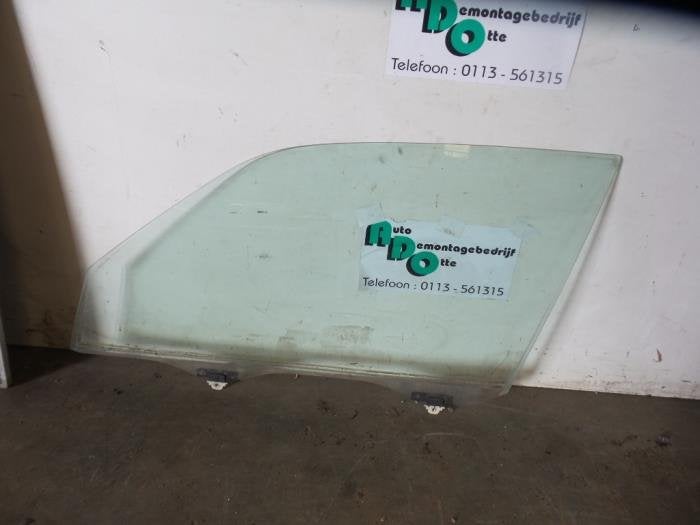 Portierruit 4Deurs links-voor van een Daihatsu Gran Move, Auto-onderdelen, Gebruikt, Daihatsu, -, -