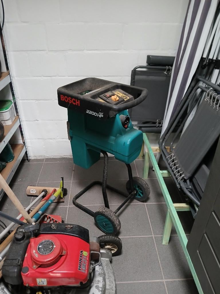 Hakselaar Bosch, Tuin en Terras, Ophalen, Gebruikt, BOSCH, Met opvangzak