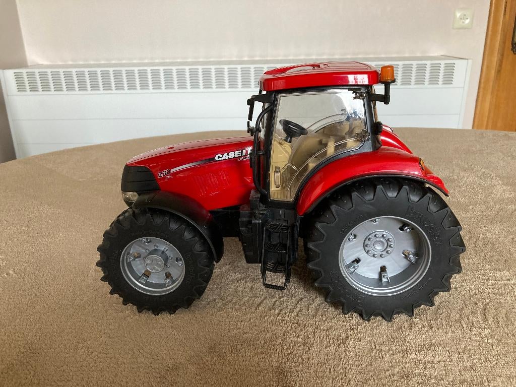 Bruder grote tractor Case Puma in kunststof vanaf 3 jaar, Ophalen of Verzenden, Zo goed als nieuw