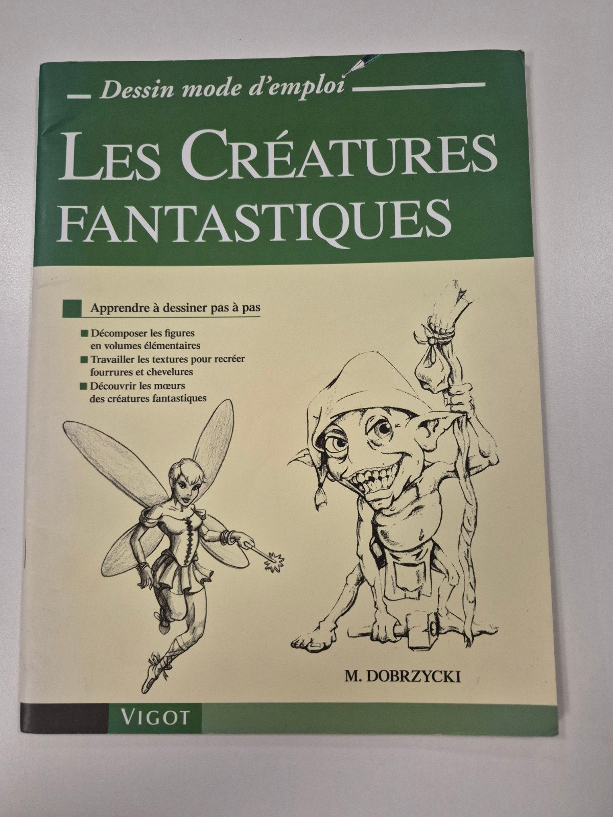 Livre "Les créatures fantastiques ", Ophalen of Verzenden, Gelezen, Michael Dobrzycki