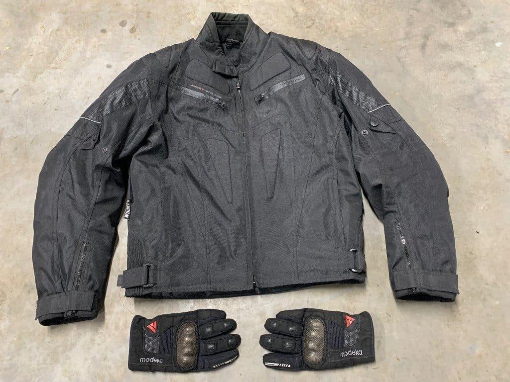 Motorvest + handschoenen, Motoren, Kleding | Motorkleding, Ophalen, Handschoenen