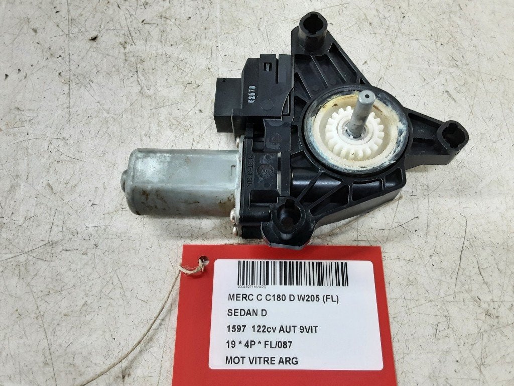 MOTOR RAAMMECHANIEK LINKS ACHTER Mercedes-Benz C (W205), Gebruikt, Mercedes-Benz, Mevr. I. Hauben, Rue de l'Espoir 34 34
4030  GRIVEGNÉE, BE