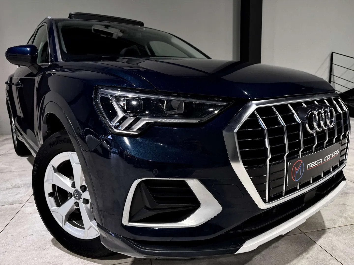 Audi Q3 35 TFSi 150CV AUTO PANO ViRTUAL COCKPiT CUiR CAMER, Autos, Audi, Cuir, Entreprise, Noir, 5 places