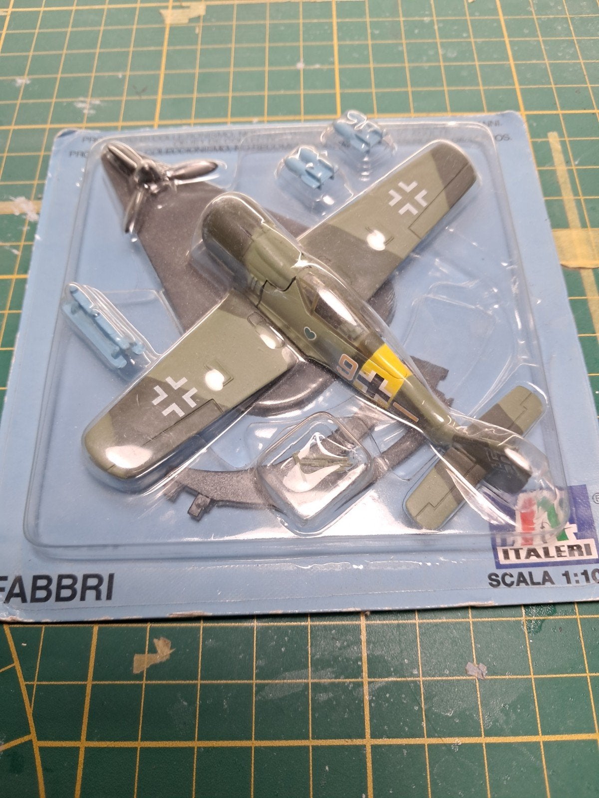 Fw190, 1:72 tot 1:144, Italeri, Nieuw, Ophalen of Verzenden