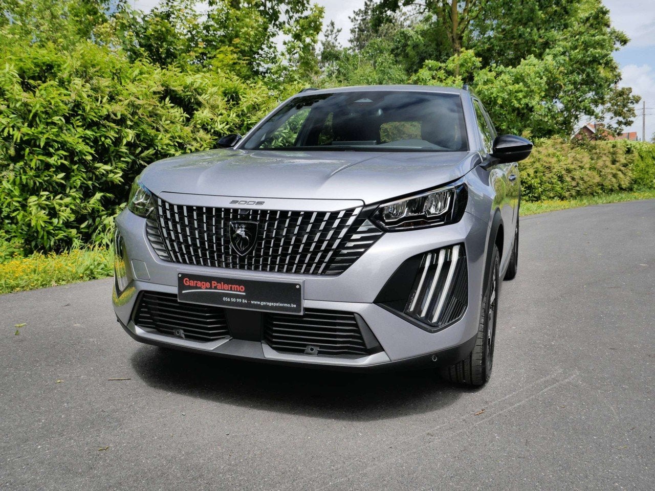 Peugeot 2008 Mild Hybrid Allure e-DCS Allure 145 PK, Autos, 100 kW, Argent ou Gris, Achat, Commande vocale