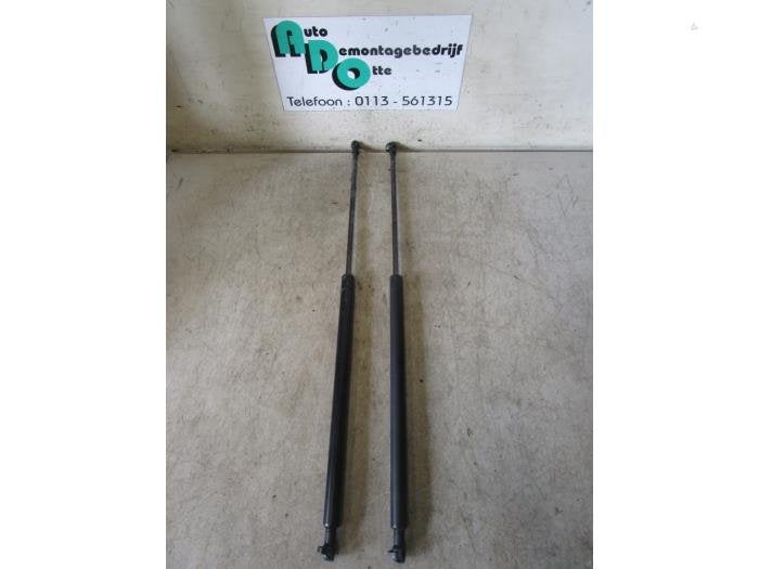 Kit amortisseur gaz hayon d'un Peugeot 306, -, 3 mois de garantie, Utilisé, -