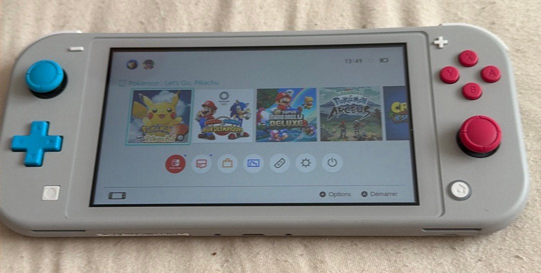 Switch Lite Édition Zacian & Zamazenta, Enlèvement, Gris, Neuf