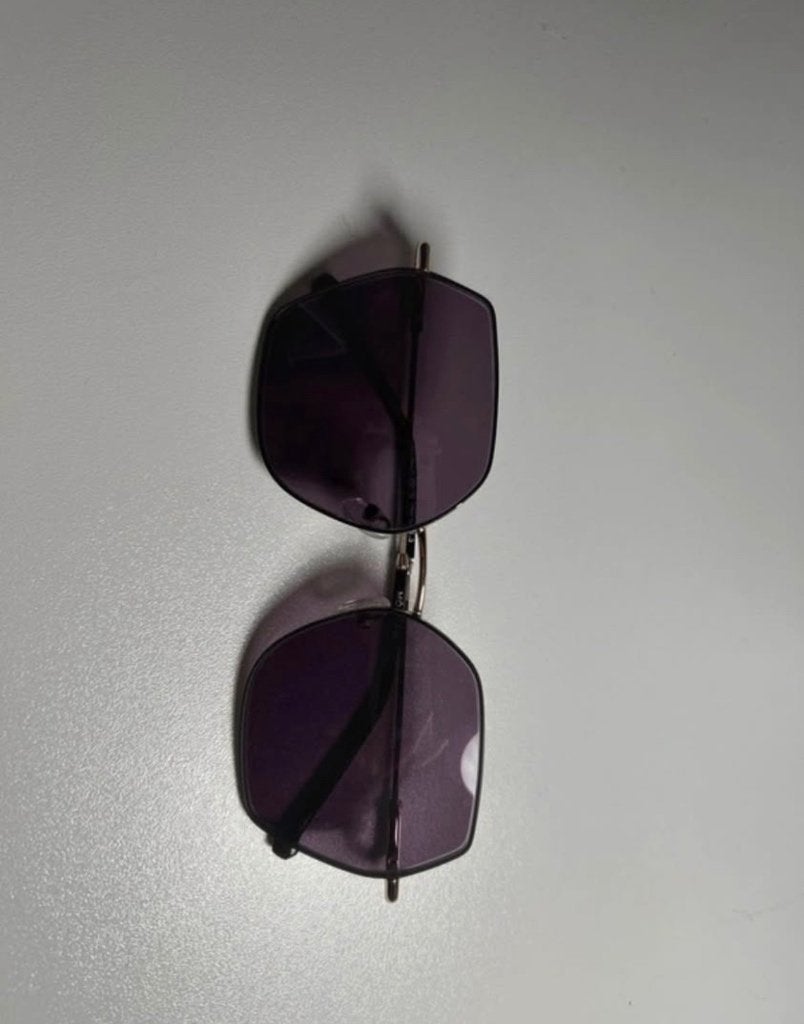 Nieuwe zonnebril op sterkte, Neuf, Autres marques, Enlèvement ou Envoi, Lunettes de soleil