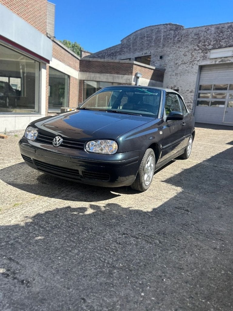 Volkswagen Golf Cabriolet SWAP MOTEUR EN PARFAIT ETAT, Autos, Achat, 90 ch, Entreprise, Cabriolet