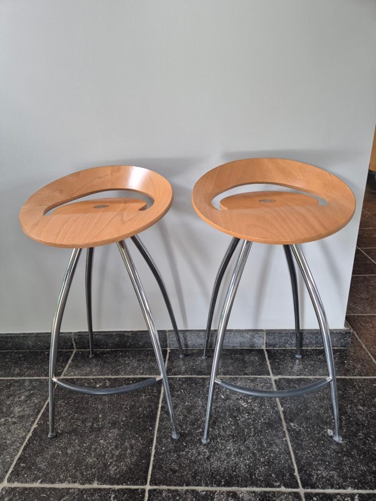 Set 2 barkrukken Lyra van Sigurdur Thorsteinsson Design, Ophalen