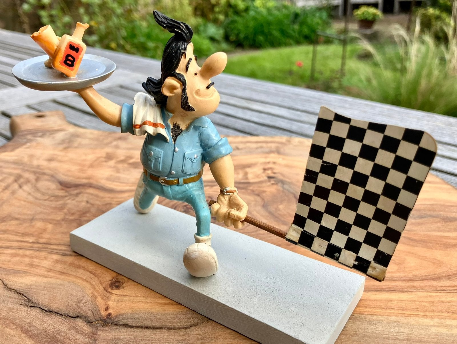Joe Bar figuur Barman, Enlèvement ou Envoi, Comme neuf, Statue ou Figurine
