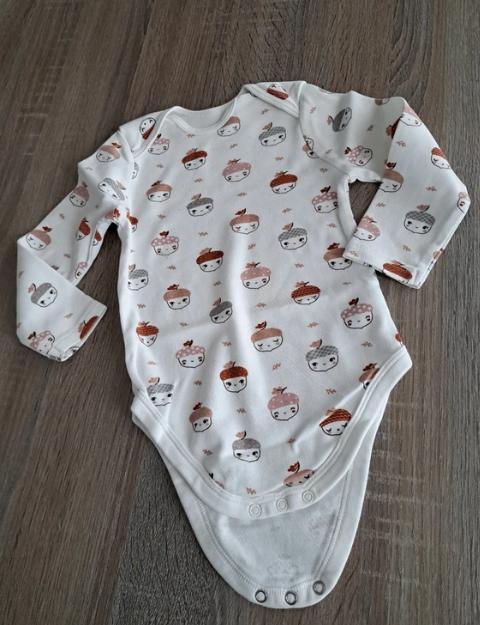 C&A body met eikeltjes 86, Kinderen en Baby's, Babykleding | Maat 86, Nacht- of Onderkleding, C&A, Jongetje of Meisje, Nieuw