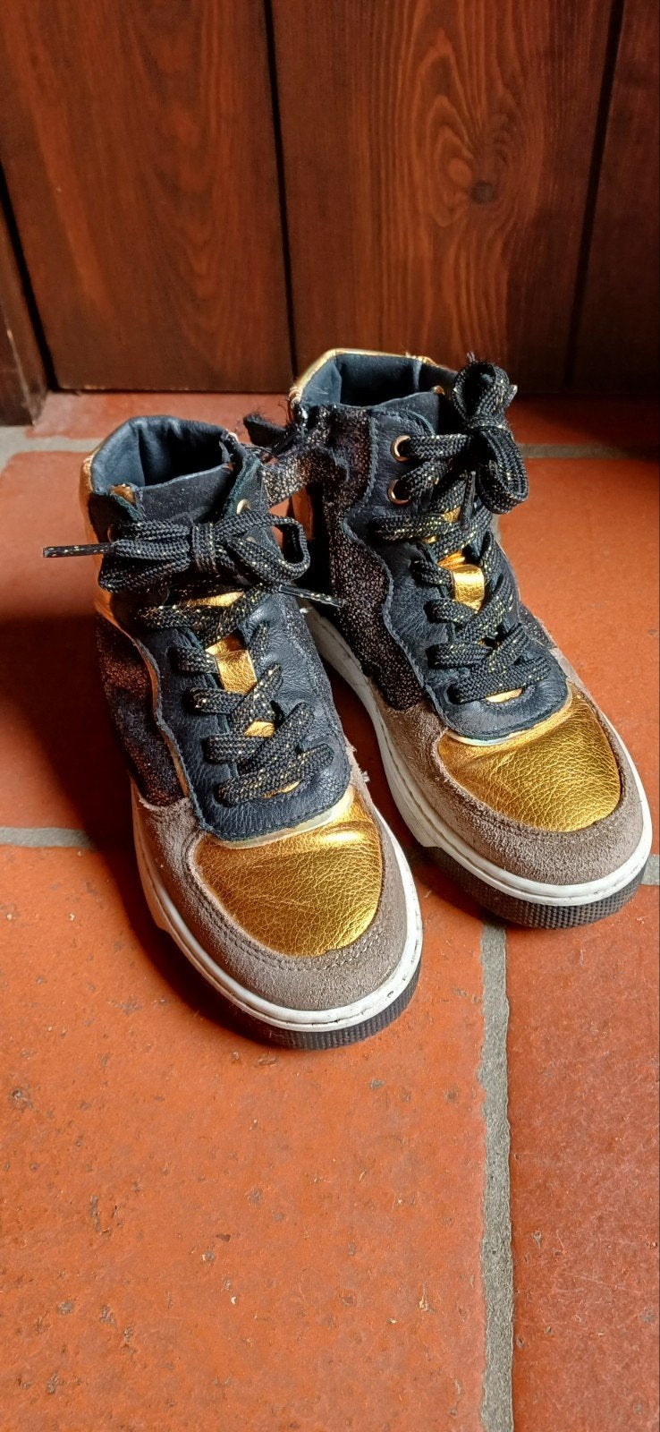 Schoen m 30, Ophalen