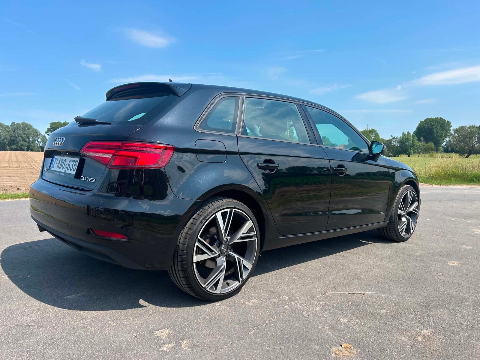 Audi A3 Sportback 30 TFSI Design – 2019, Autos, Audi, Particulier, A3, Bluetooth, Essence, Noir, Enlèvement