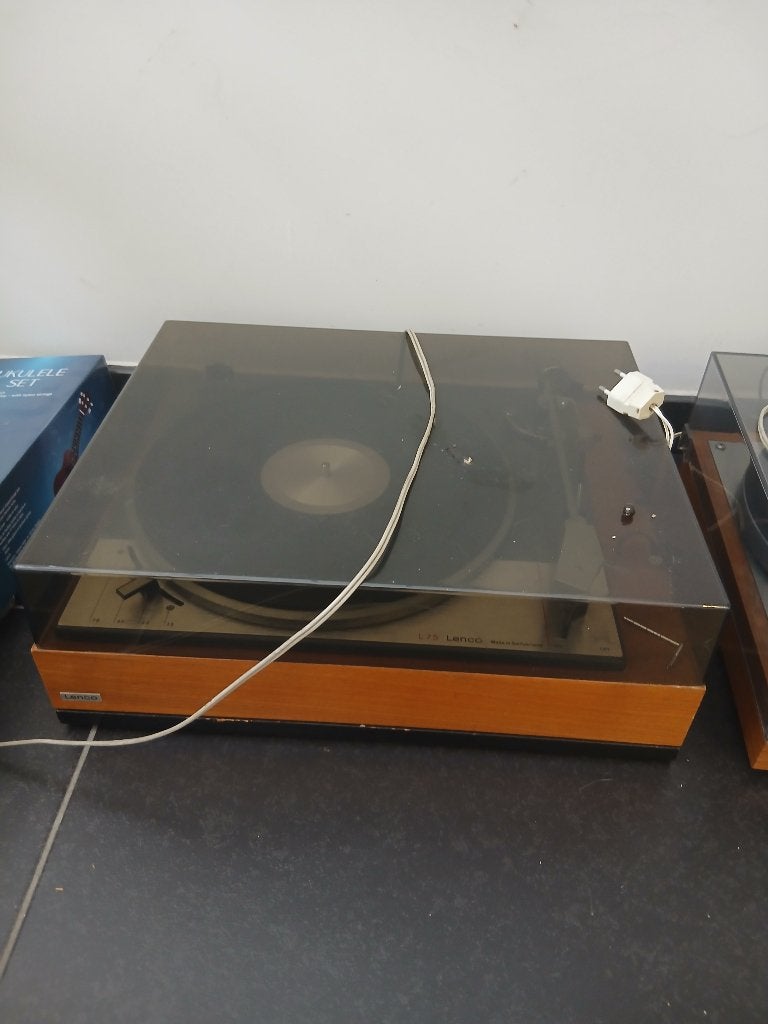 platendraaier lenco L75, Enlèvement, Utilisé