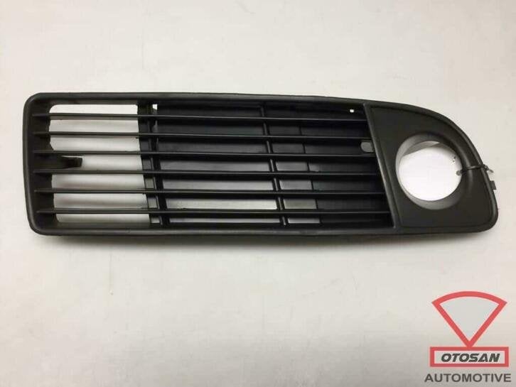 audi a6 1998 grille de pare chocs avant droit antibrouillard, Autos : Pièces & Accessoires, Neuf, Pare-chocs, AUDI AG, Auto-Union-Strasse 1
85045  Ingolstadt, DE