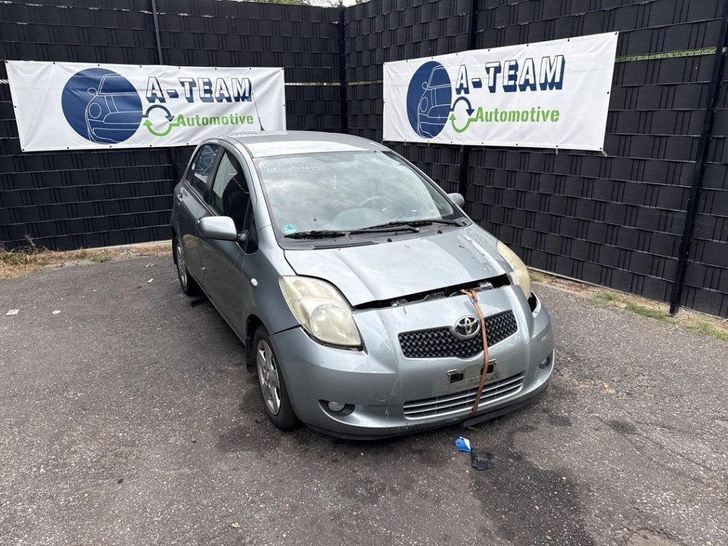 CEINTURE DE SECURITE AVANT DROIT Toyota Yaris II (P9), Kundenbetreuung@toyota.de, Toyota, Utilisé, Toyota-Allee 2
50858  Köln, DE