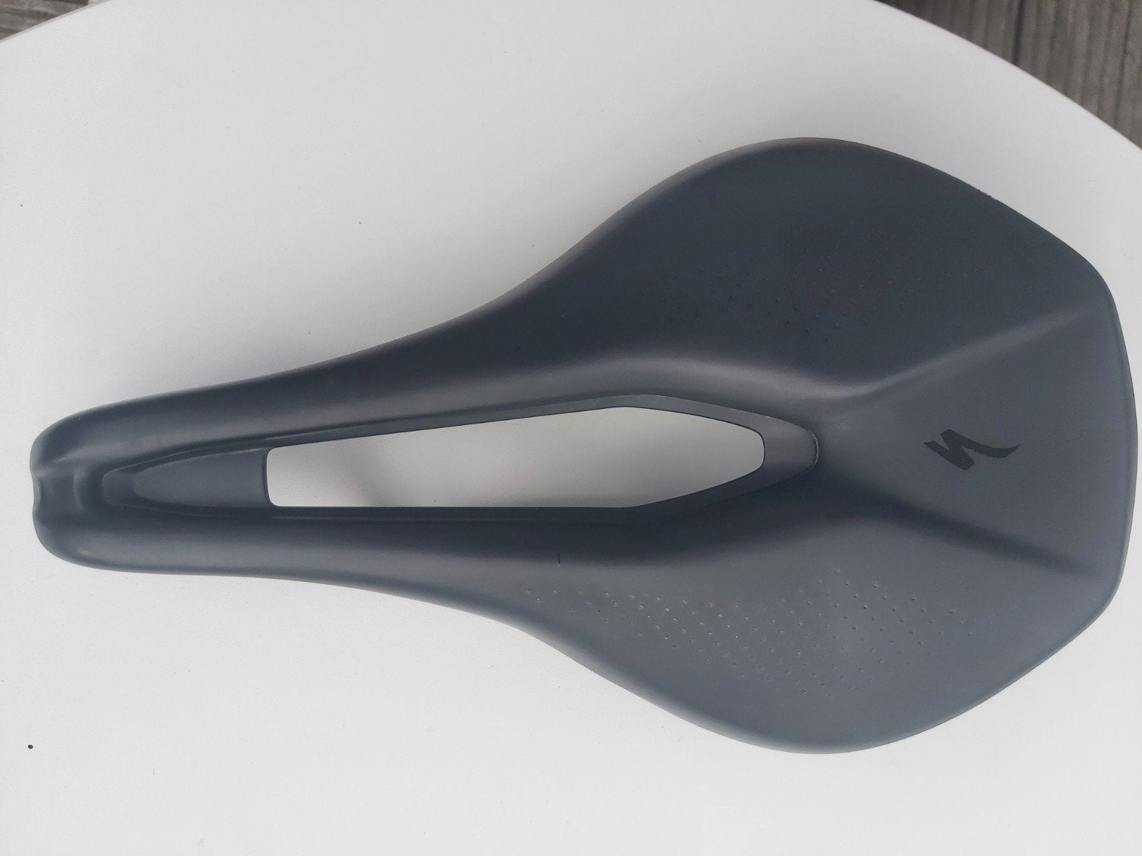 Selle de vélo : Specialized Power Expert 143 mm, Enlèvement ou Envoi, Selle