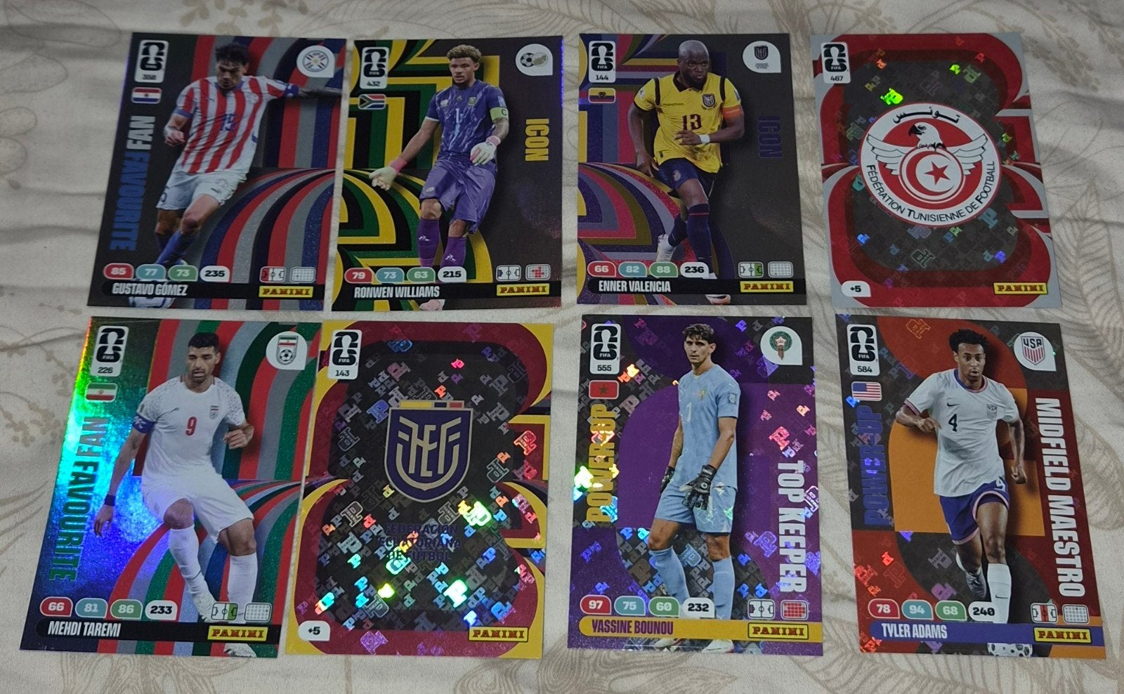 Set van 8 glanzende kaarten Panini Adrenalyn XL 2026, Verzenden, Nieuw, Meerdere plaatjes