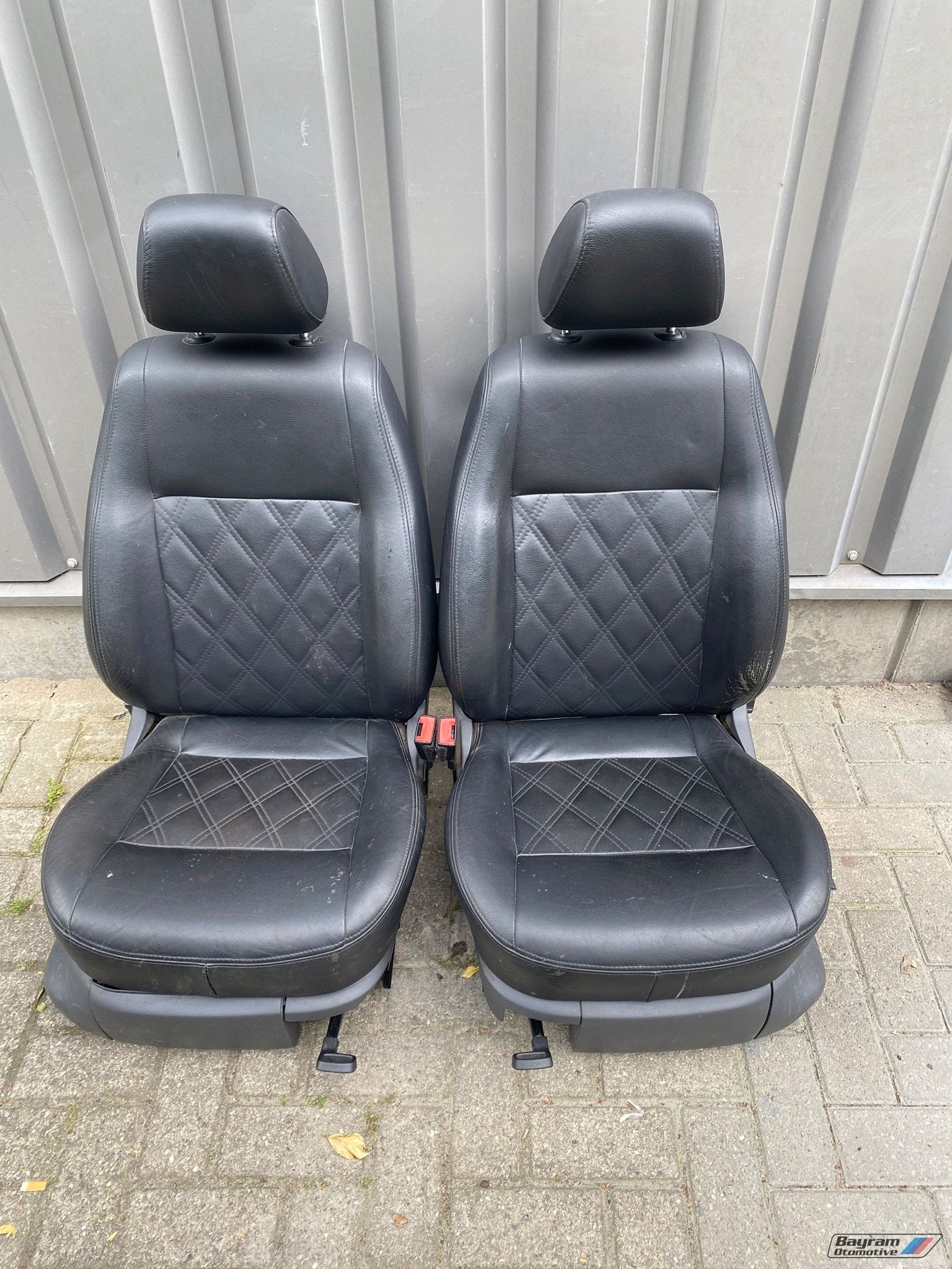 Vw Caddy voorstoelen zwart leder mk 3 voorstoel stoel mk4 5, Auto-onderdelen, Interieur en Bekleding, Volkswagen, Gebruikt, Ophalen