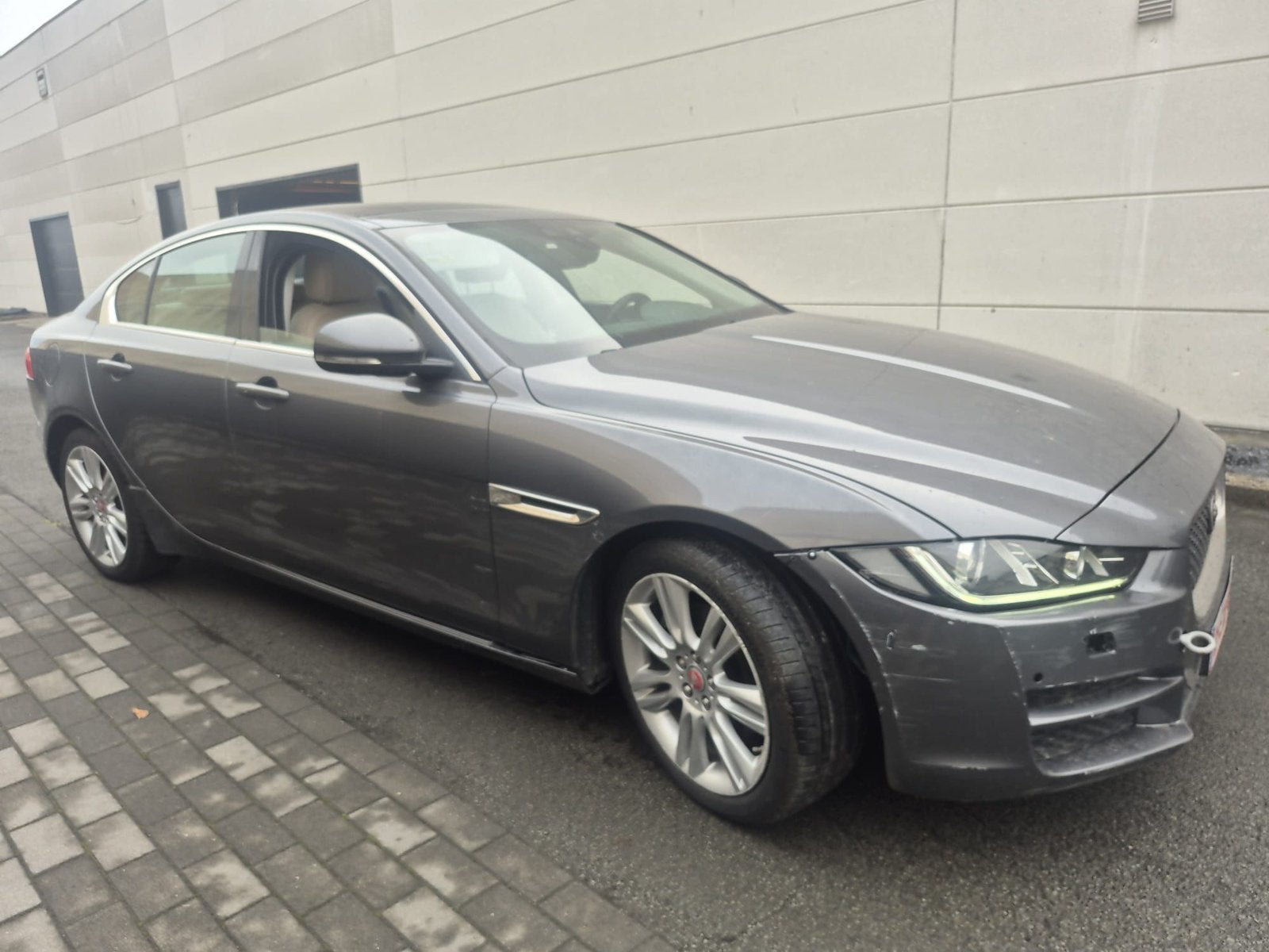 Jaguar xe, Autos, Jaguar, Achat, Automatique, Particulier, XE