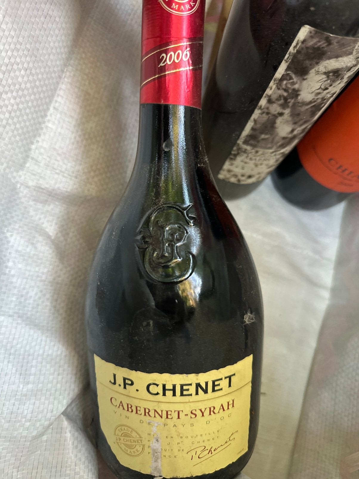 J.P. Chenet Cabernet-Syrah du millésime 2006,, Ophalen, Zo goed als nieuw