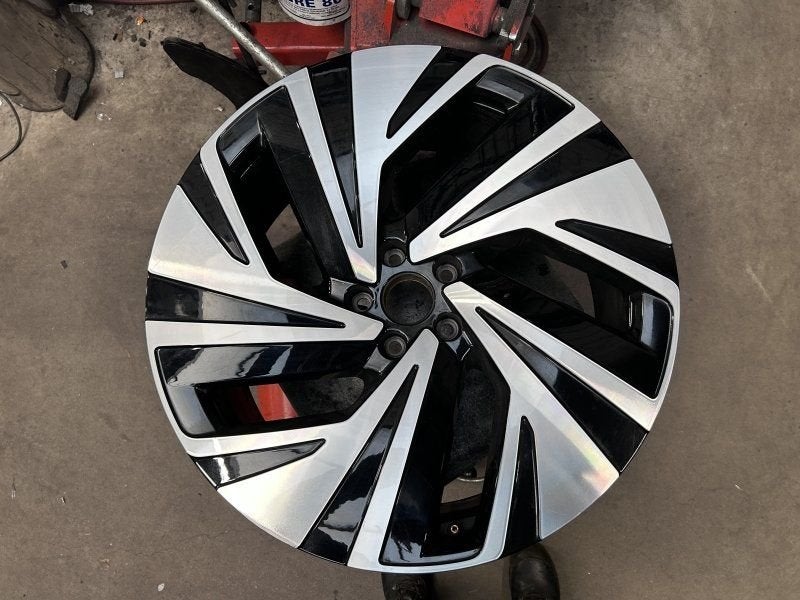 21 inch originele Narvik (achter) velg Volkswagen ID.4 11A60, Autos : Pièces & Accessoires, -, 21 pouces, Pneu(s), Utilisé