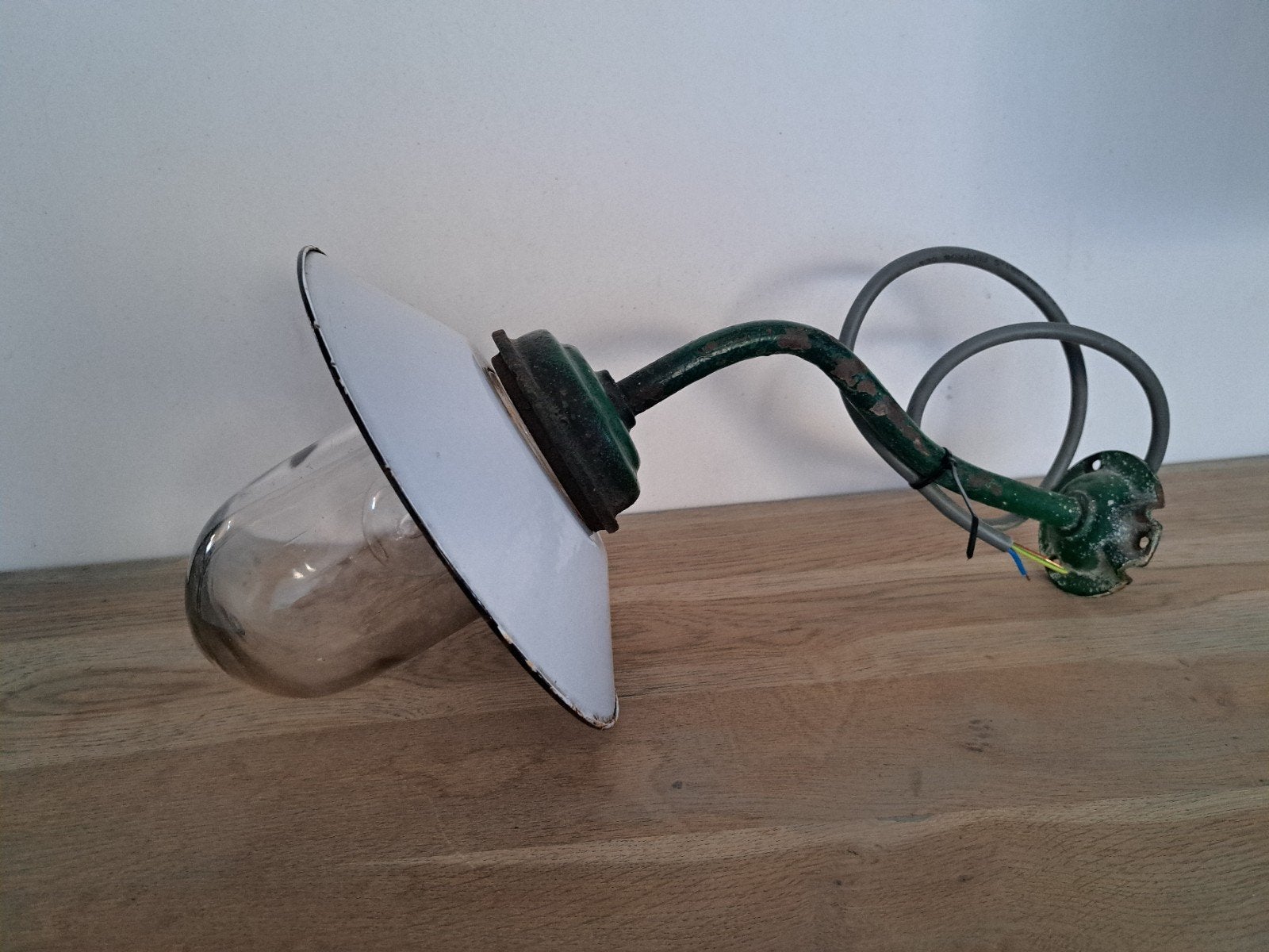 Unieke industriële buitenlamp 
(Platina), Ophalen