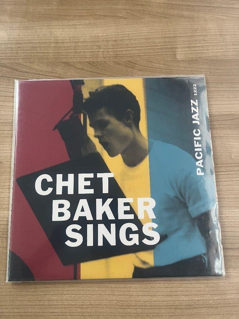 CHET BAKER - CHET BAKER SINGS (TONE POET PACIFIC RECORDS), LP, Ophalen of Verzenden, Zo goed als nieuw, Beschermende buitenhoes