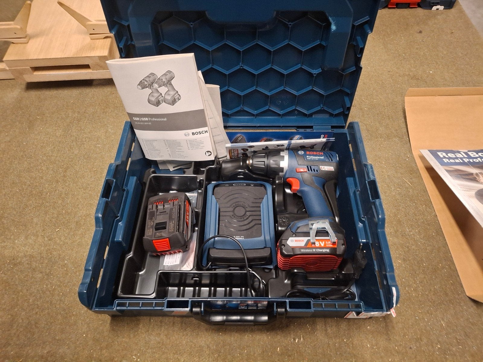 Bosch schroefmachine accu, Ophalen, Nieuw, Boor- en Schroefmachine