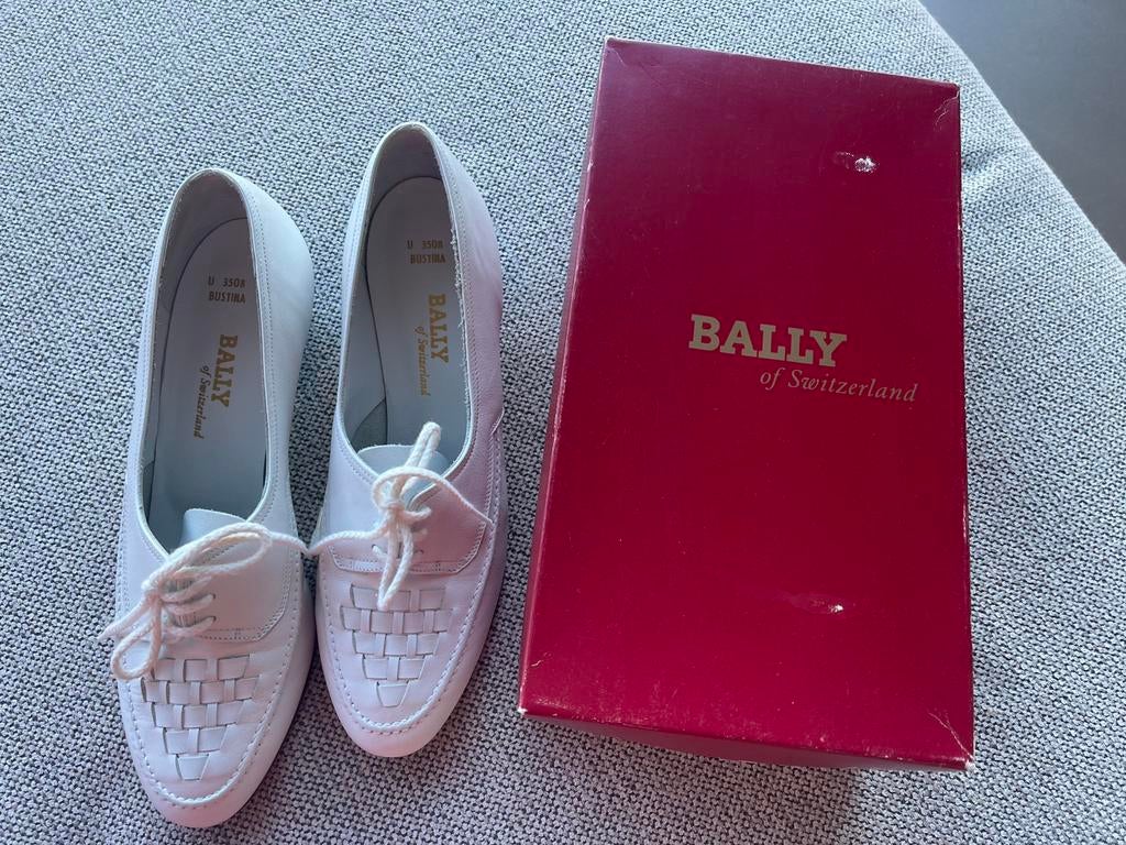 Bally Bustina damesschoen maat 8 UNUSED, Ophalen, Zo goed als nieuw, Wit