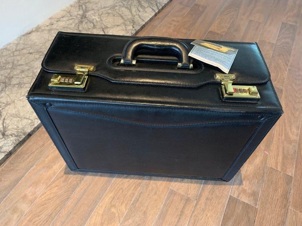 Malette de pilote/médecin vintage, Bijoux, Sacs & Beauté, Moins de 35 cm, Comme neuf, Enlèvement, Moins de 50 cm