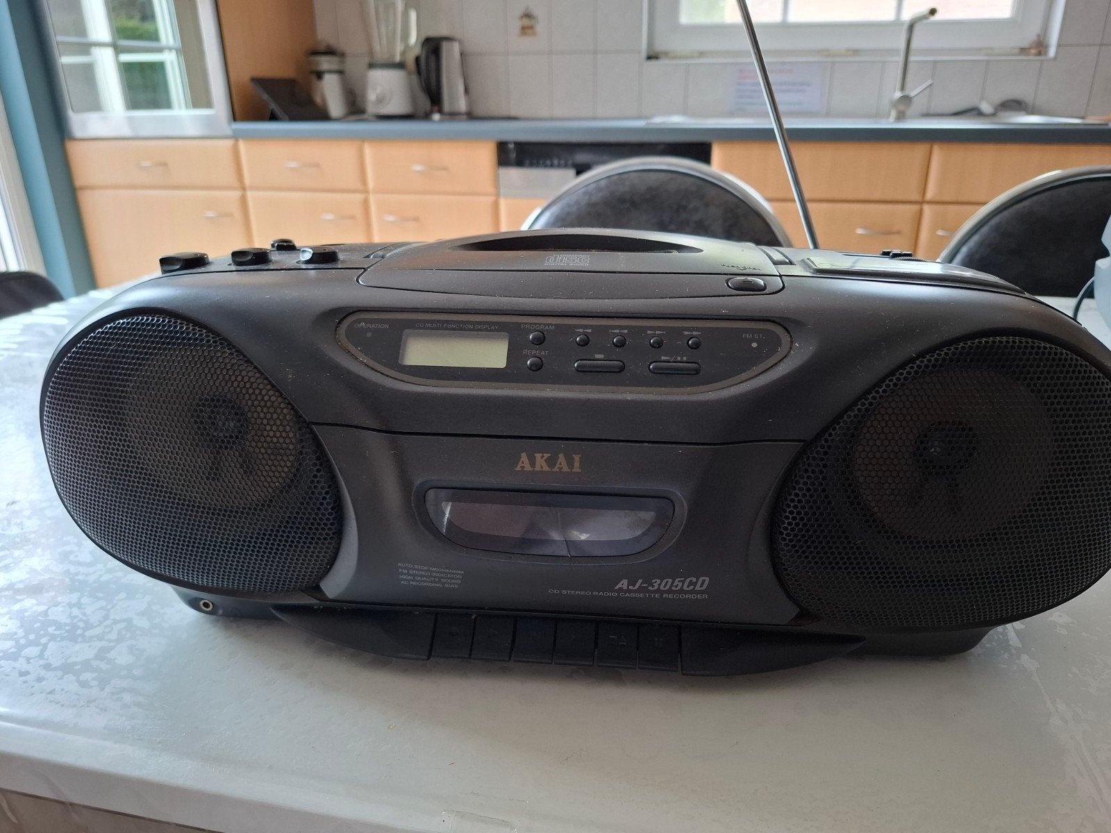 radio-cd-cassettespeler akai aj-305cd, Audio, Tv en Foto, Radio's, Ophalen, Radio