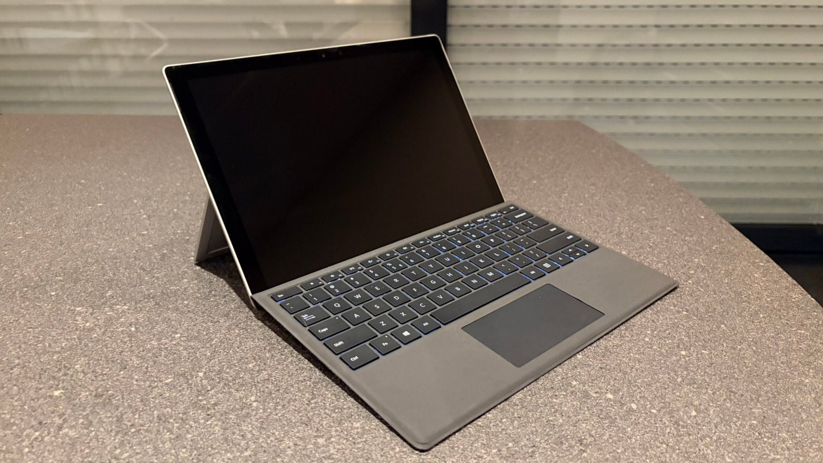 Microsoft Surface Pro 7th gen, Informatique & Logiciels, Enlèvement, Utilisé, 11 pouces, Qwerty