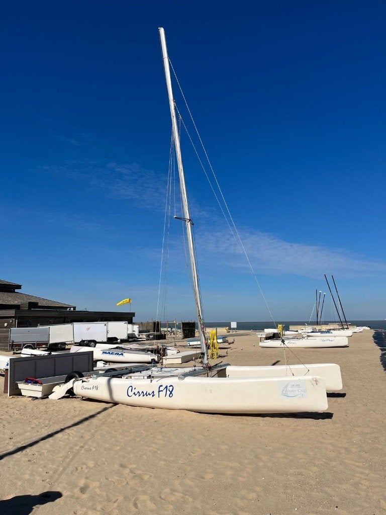 Cirrus F18 Catamaran, Enlèvement, Utilisé, Pas de moteur, F18