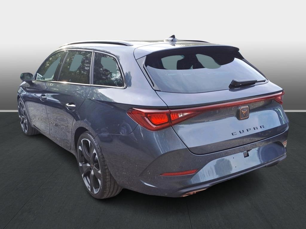 Cupra Leon ST e-Hybrid (PHEV) Leon ST e-Hybrid 1.4 DSG (180, Automaat, 40 g/km, https://public.car-pass.be/vhr/1ac92afa-3ed5-478a-acce-11e2a0f3d0fd