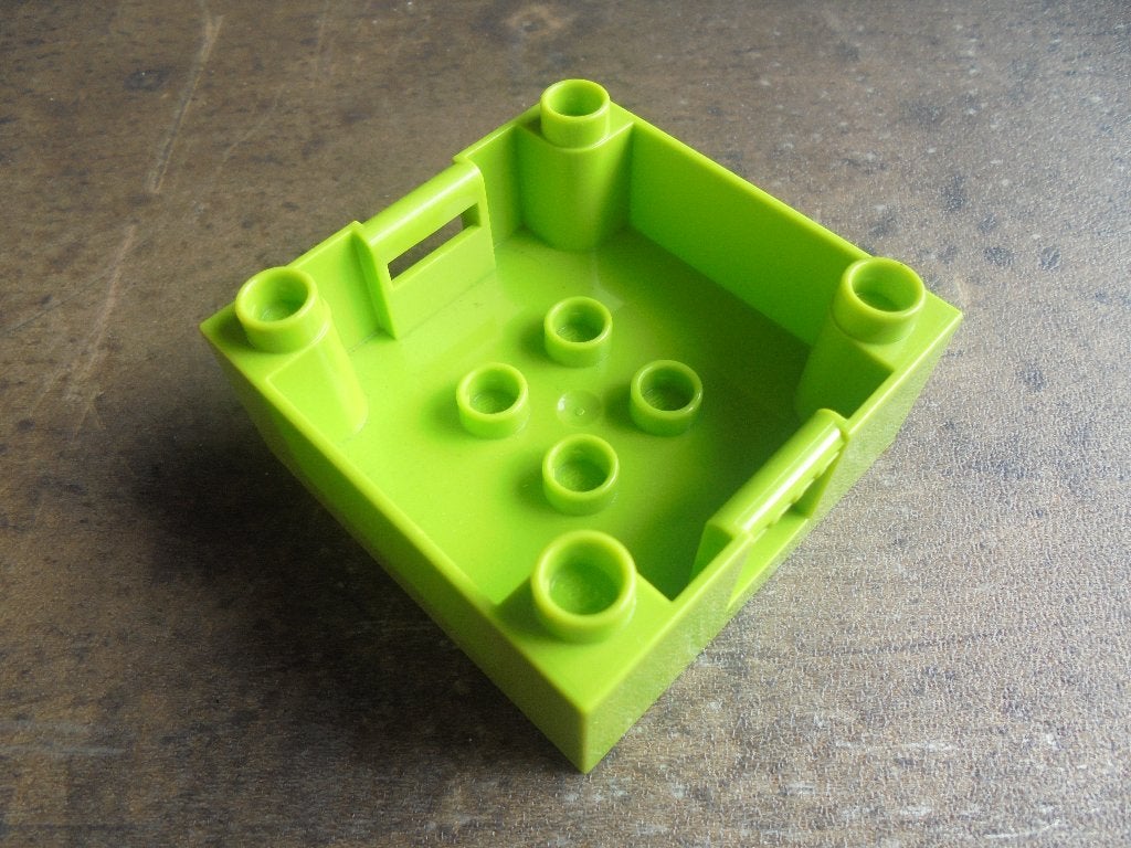 Lego Duplo Container Box 4x4 & Studs on Corners (zie foto's), Ophalen of Verzenden, Gebruikt, Losse stenen, Duplo