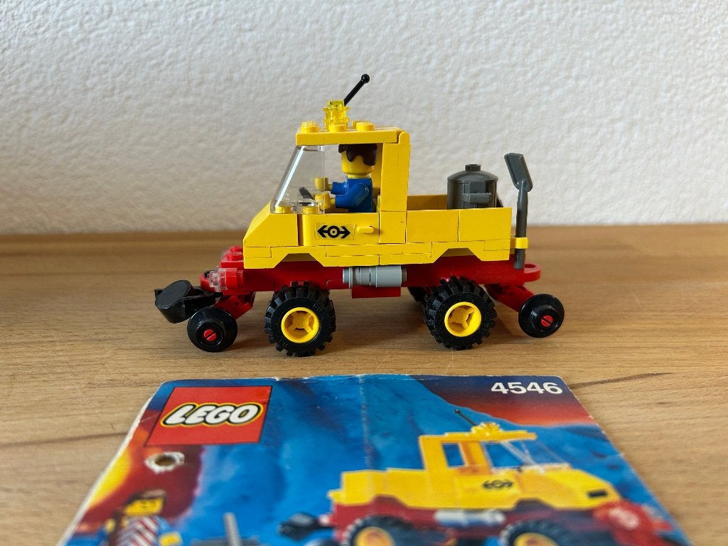 Lego City 9V Train 4546 - Road and Rail Maintenance, City, Lego, Ophalen of Verzenden, Zo goed als nieuw