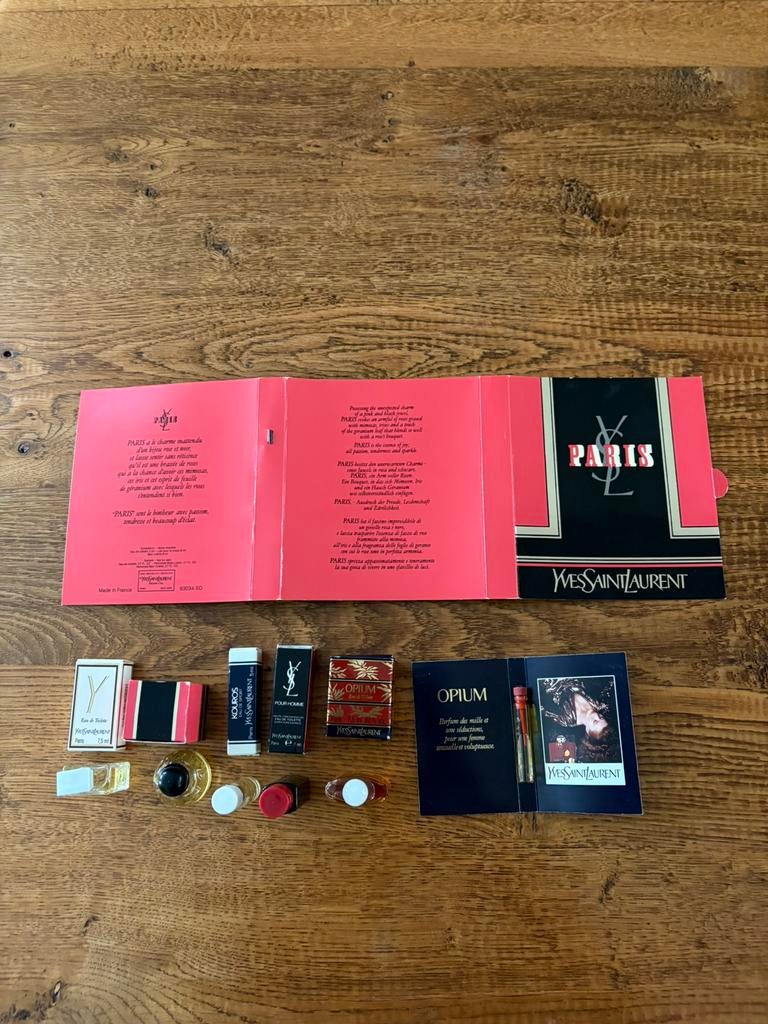 7 parfums miniatures Yves Saint Laurant, Enlèvement