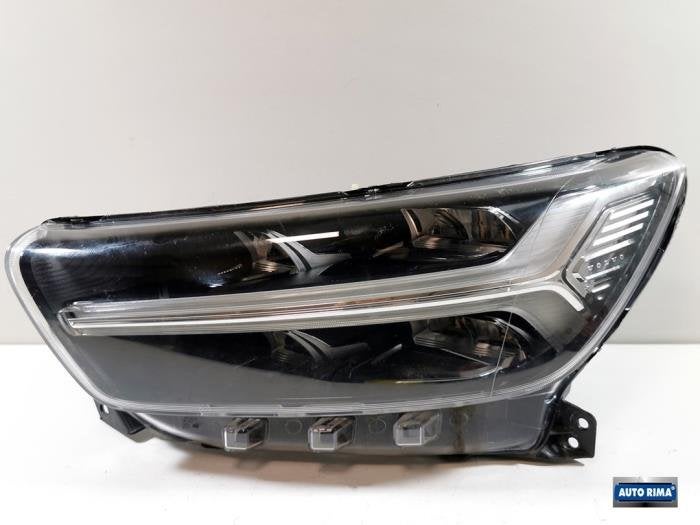 Koplamp links van een Volvo XC40, Gebruikt, -, -, Ophalen of Verzenden