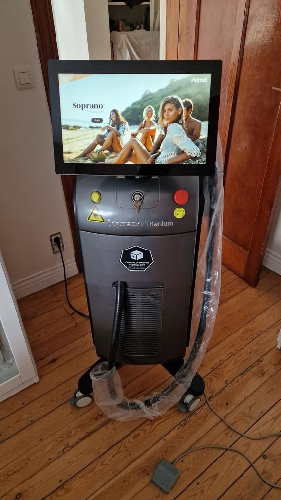 Soprano Titanium – machine épilation définitive, Enlèvement