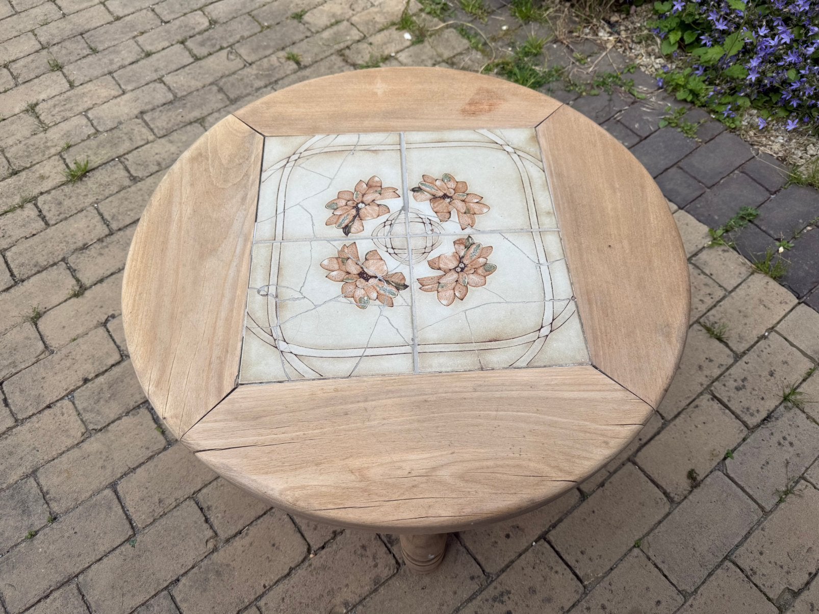 Belle table basse en chene et ceramique, Maison & Meubles, Tables | Tables de salon, Rustique, campagne, romantique, Rond, 50 à 100 cm