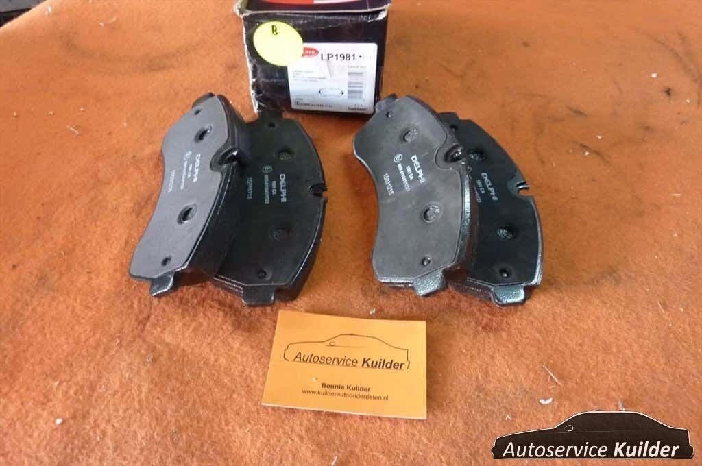 Remblokken Mercedes Sprinter VW Crafter Nieuw Delphi BP1104, Neuf, -, Mercedes-Benz, -