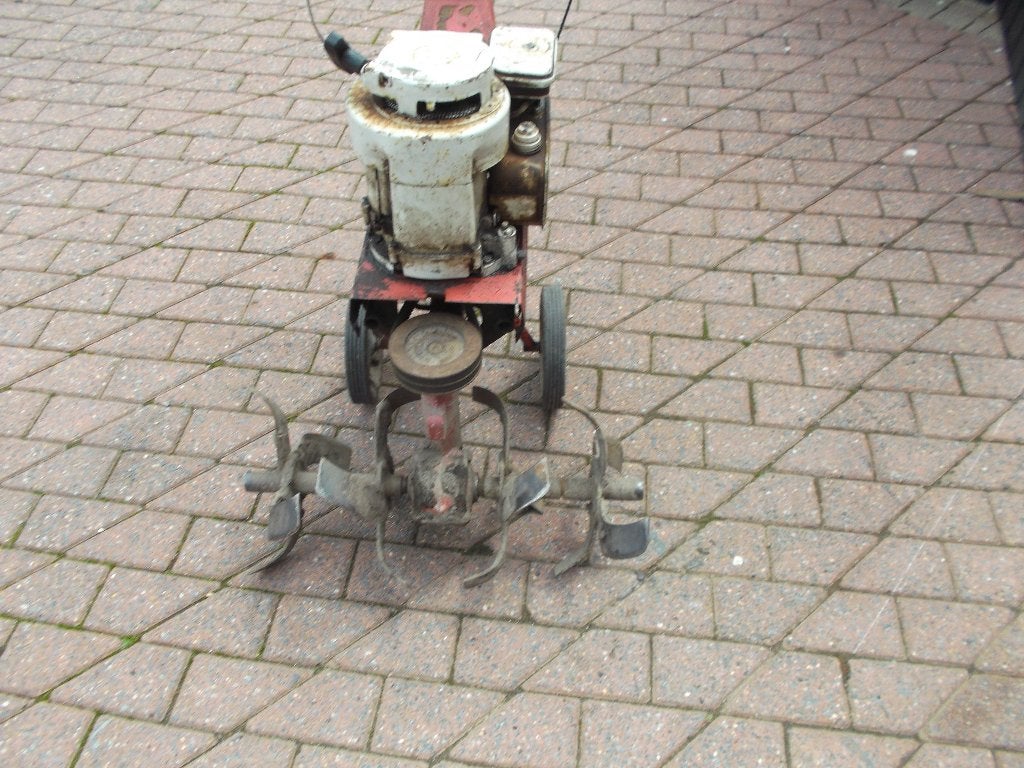 tuinfrees, Ophalen, Benzine, Gebruikt, Briggs & stratton